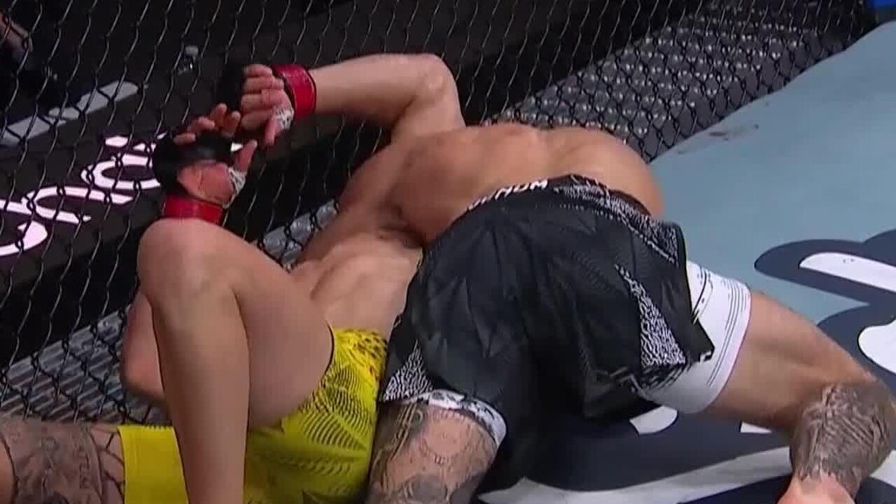 Amosov makes statement with submission victory over Alvarez