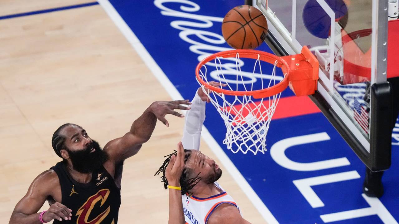 Brunson's Clutch Fourth-Quarter Shot Sends Knicks to OT, Reshapes Game 1 Narrative