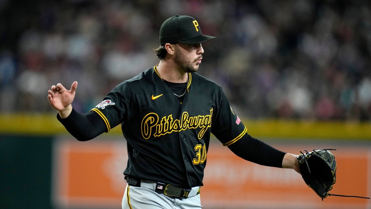 Why Pirates should strive for division title, not just to be in the race