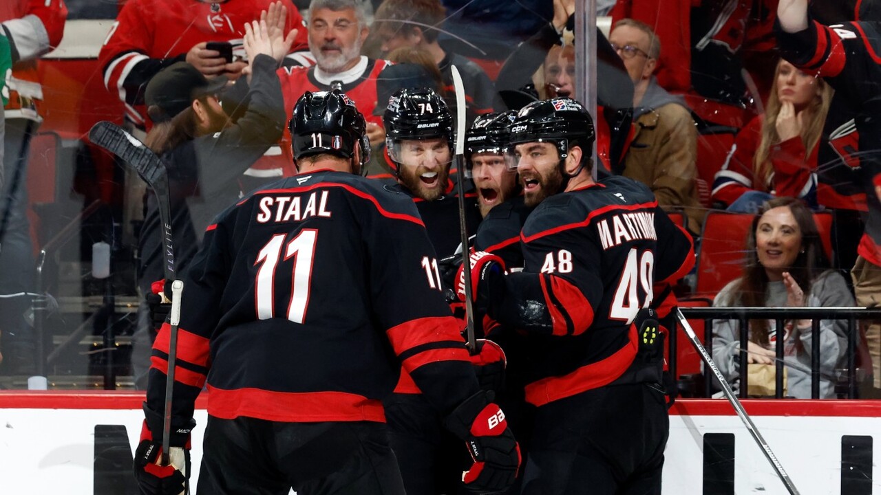 Gotta See It: Hurricanes’ Ehlers wires home OT winner to even series