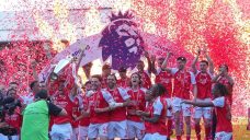 Arsenal enjoys ‘magical’ title win as players finally lift trophy