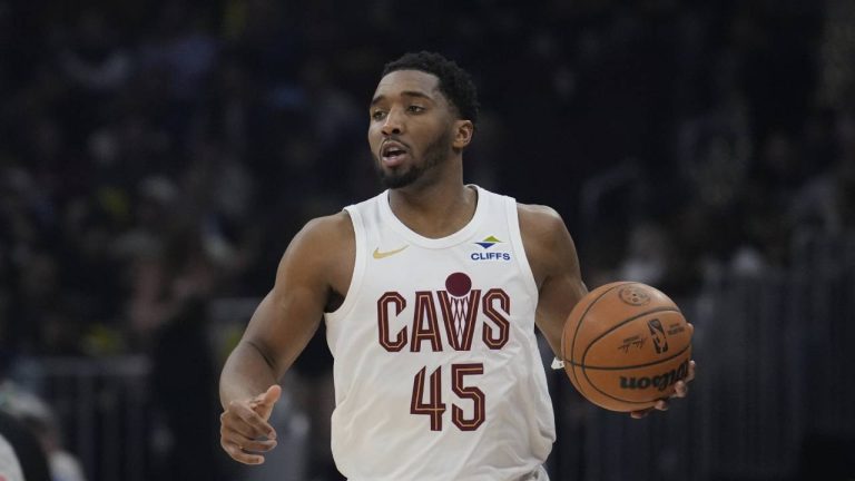 Cleveland Cavaliers guard Donovan Mitchell (45) in the first half of an NBA basketball game against the Atlanta Hawks in Cleveland, Wednesday, April 8, 2026. (AP Photo/Sue Ogrocki)