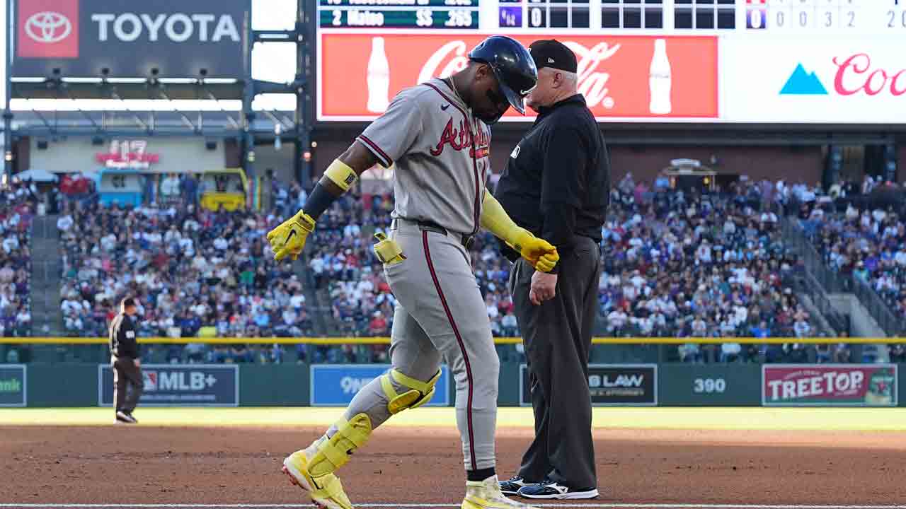 Braves’ Acuna Jr. exits vs. Rockies with left hamstring tightness
