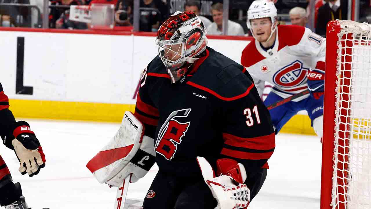 Andersen stabil i känslosam seger – Hurricanes klara för Stanley Cup-final