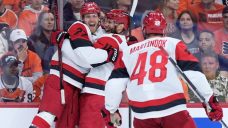 Hurricanes win Game 3, put Flyers on brink of elimination