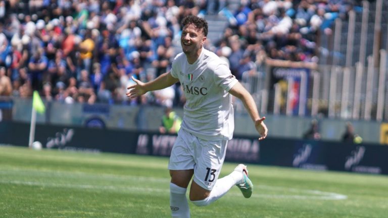 Napoli's Amir Rrahmani celebrates after scoring during the Serie A soccer match between Pisa and Napoli in Pisa, Italy, Sunday May 17 2026. (AP Photo/Alessandro La Rocca)