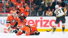 Ducks swap Dostal out for Husso in second period of Game 3