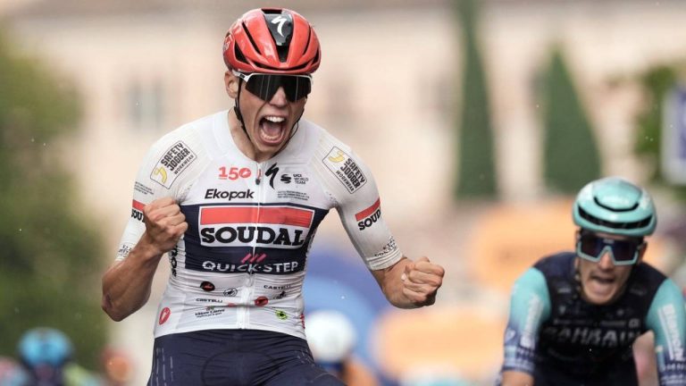 France's Paul Magnier of Soudal Quick-Step wins the 18th stage of the Giro d'Italia cycling race from Fai della Paganella to Pieve di Soligo, Italy, Thursday May 28, 2026. (Massimo PaoloneLaPresse via AP)