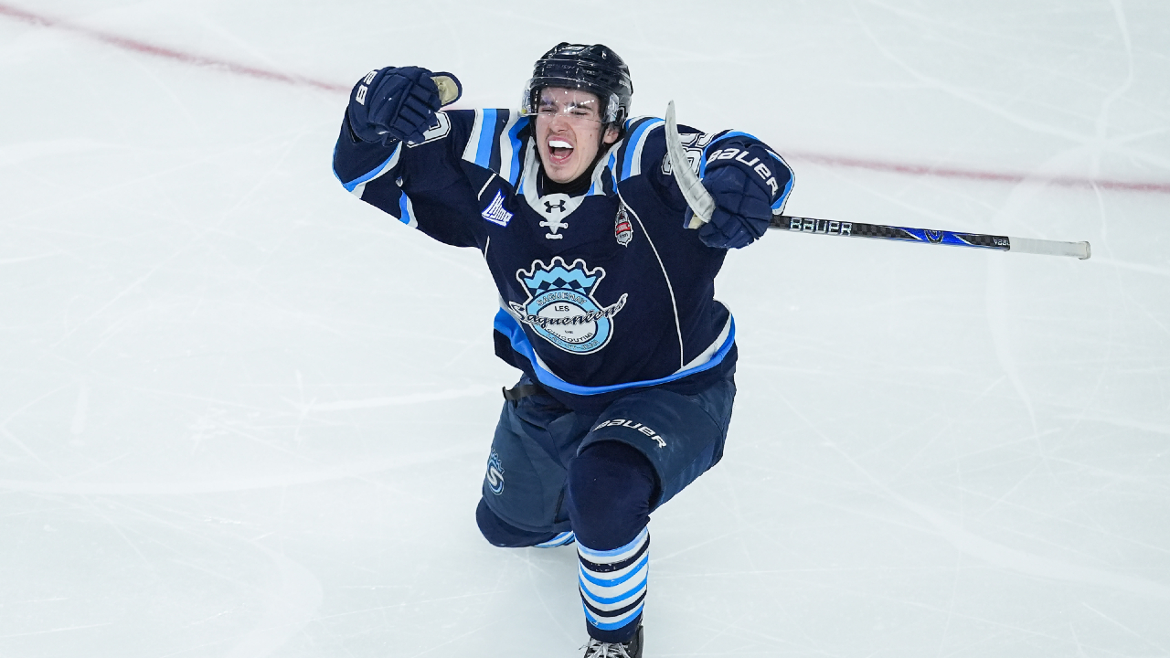 Chicoutimi beats host Kelowna in OT to improve to 1-1 in the Memorial Cup Chicoutimi beats host Kelowna in OT to improve to 1-1 in the Memorial Cup