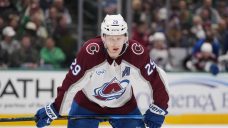 Avalanche star Nathan MacKinnon in for Game 4 against Golden Knights