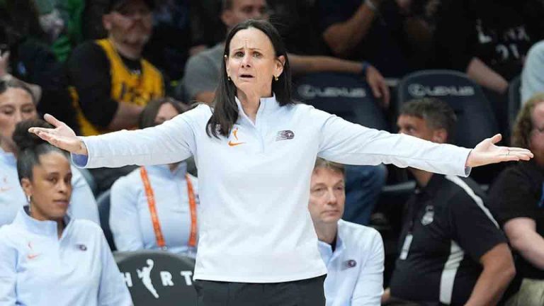 Toronto Tempo head coach Sandy Brondello reacts toward a referee during the second half of a WNBA basketball game against the Minnesota Lynx, Thursday, May 21, 2026, in Minneapolis. (Abbie Parr/AP)