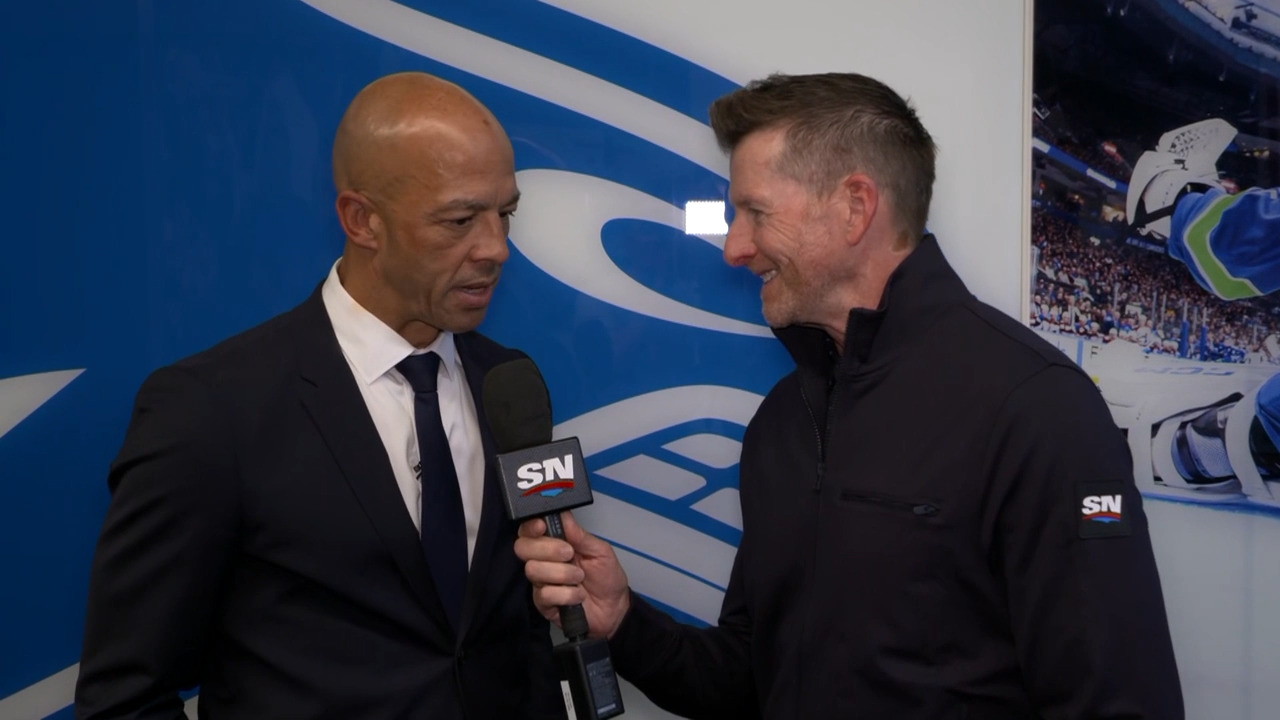 Manny Malhotra om framgång i debutsäsongen som Canucks-tränare
