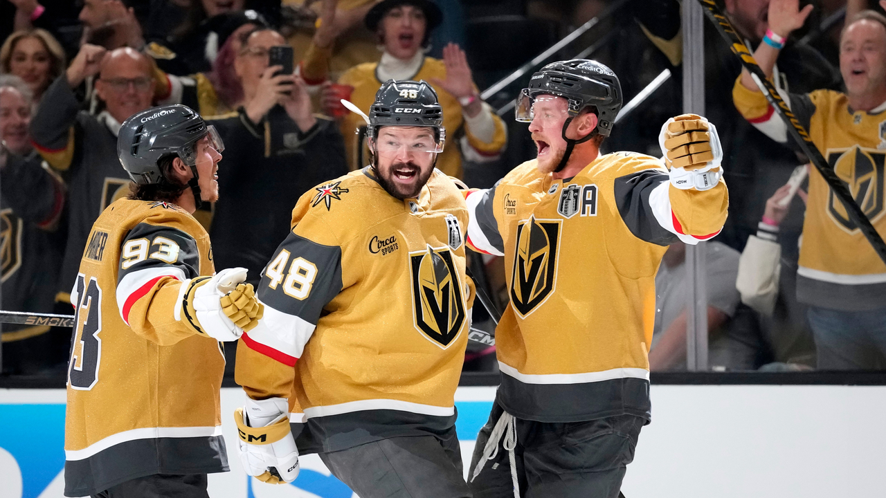 Vegas slog till blixtsnabbt – två mål på 16 sekunder i match 3 mot Carolina