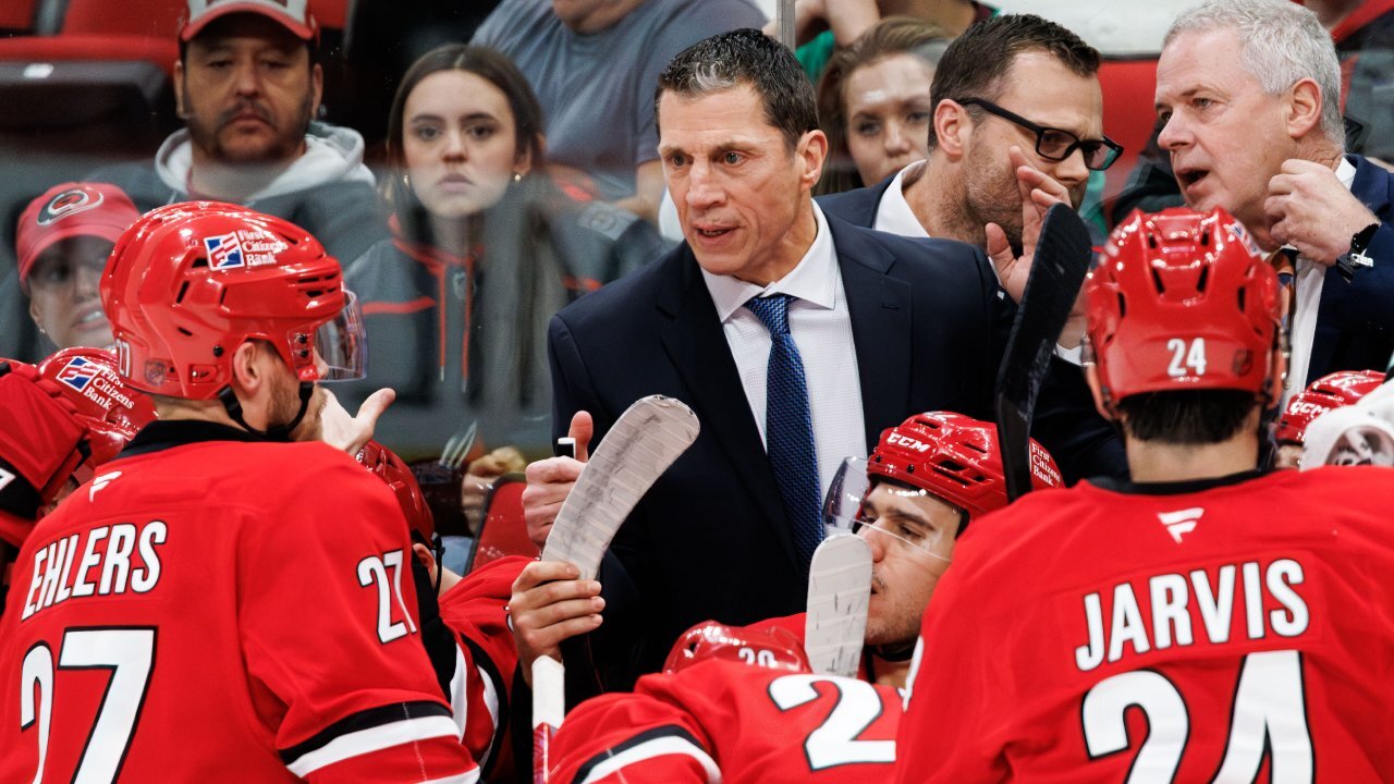 Brind'Amour hyllas som Hurricanes "it-faktor" – respekteras genom hela organisationen