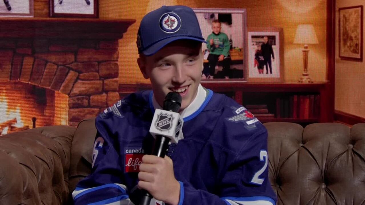 ‘I love you guys’: Bjorck thanks family after being drafted by Jets