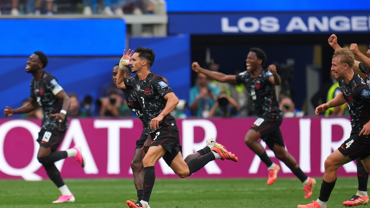 Canada soccer fans go into frenzy over historic World Cup win