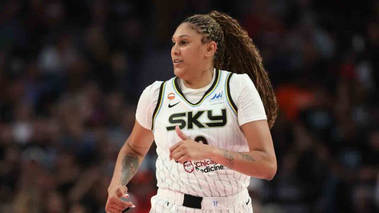 Chicago Sky center Kamilla Cardoso (10) plays during a WNBA basketball game against the Portland Fire in Portland, Ore., Saturday, May 9, 2026. (Amanda Loman/AP)