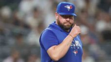 Blue Jays manager John Schneider ejected for arguing balk call vs. Yankees