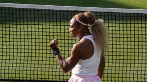 Serena Williams of the United States, celebrates winning a point as she and playing partner Victoria Mboko of Canada play against Nicole Melichar-Martinez of Canada and Erin Routliffe of New Zealand during their first round doubles match at the Queen's Club tennis championships in London, Tuesday, June 9, 2026. (AP Photo/Alberto Pezzali)