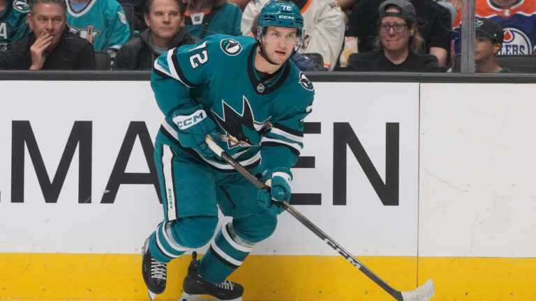 San Jose Sharks left wing William Eklund (72) during an NHL hockey game against the Edmonton Oilers in San Jose, Calif., Saturday, Feb. 28, 2026. (Jeff Chiu/AP)