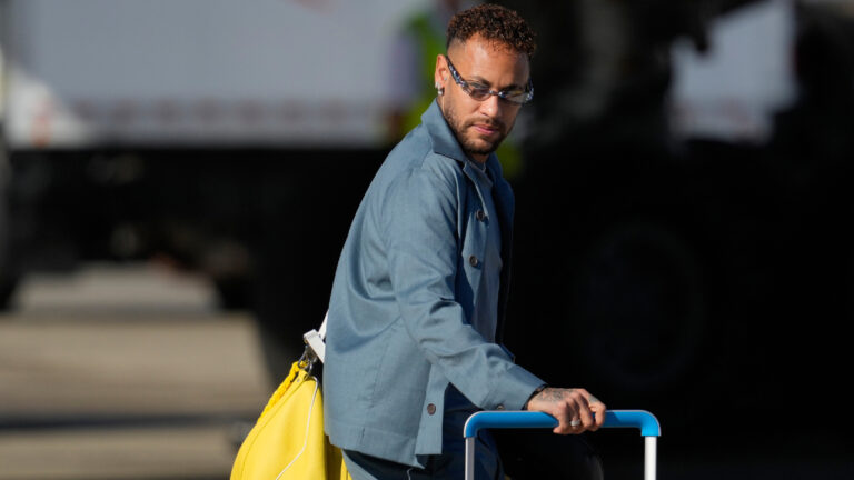 Brazilian soccer player Neymar disembarks at Newark Liberty International Airport in Newark, N.J., Tuesday, June 2, 2026. (Seth Wenig/AP)