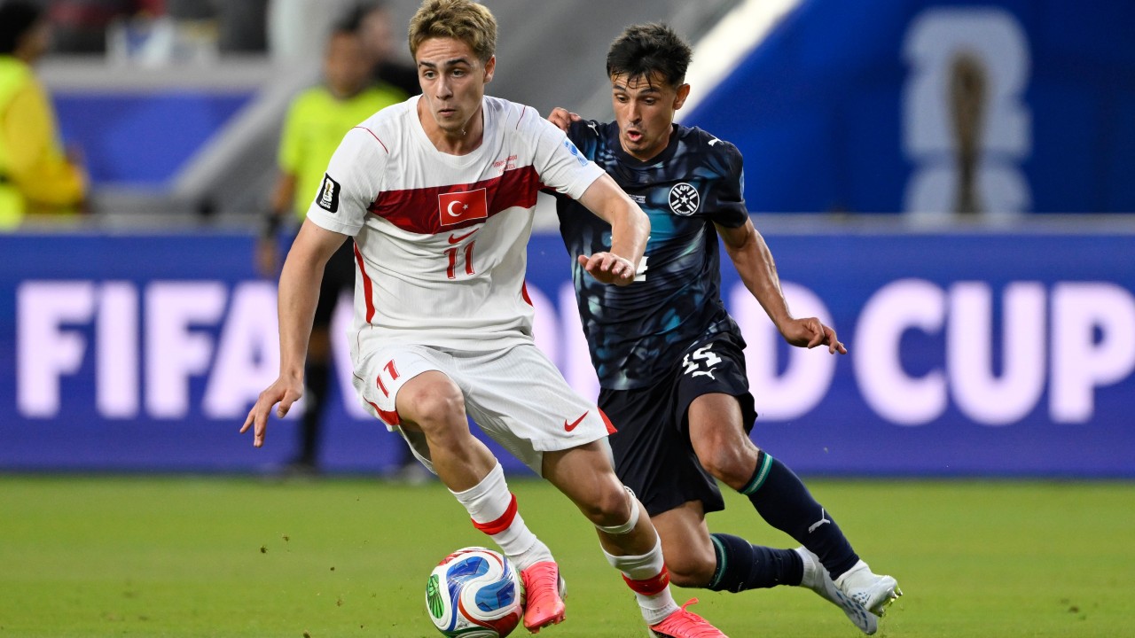 World Cup Live Tracker: Turkiye vs. Paraguay