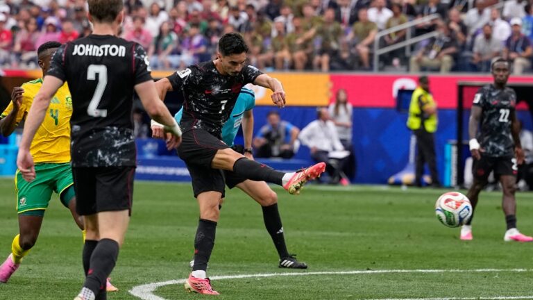 Stephen Eustaquio scores Canada's winning goal in inury time against South Africa during the World Cup round of 32. (Gregory Bull/AP)