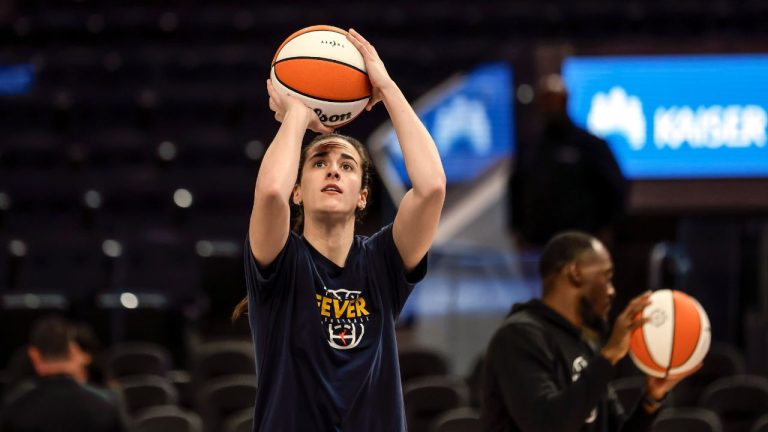 Indiana Fever's Caitlin Clark warms up before the Golden State Valkyries played the Indiana Fever at Chase Center in San Francisco Thursday, May 28, 2026.(Carlos Avila Gonzalez/AP)