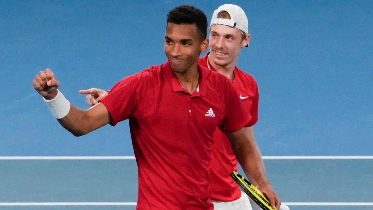 Canadians Auger-Aliassime, Shapovalov win first doubles match at Libema Open