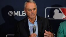 MLB proposes limiting most free agent contracts to five years
