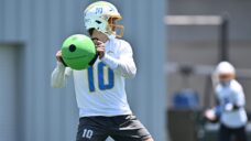 Chargers’ Justin Herbert adjusting footwork during off-season program