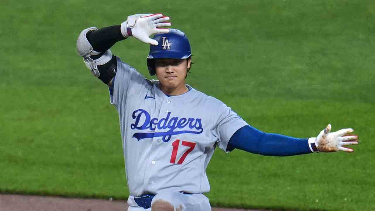 Dodgers erupt after Paul Skenes exits in romp over Pirates