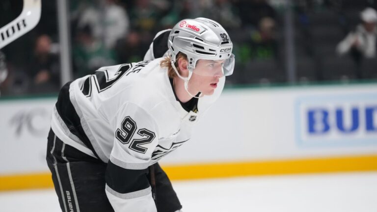 Los Angeles Kings defenceman Brandt Clarke (92) waits for the puck to drop during the first period of an NHL hockey game between the Dallas Stars and the Los Angeles Kings Monday, Dec. 15, 2025, in Dallas. (Julio Cortez/AP)