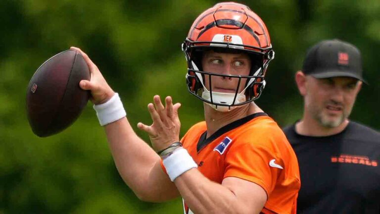 Cincinnati Bengals' quarterback Joe Burrow throws a pass during the NFL football team's practice in Cincinnati, Tuesday, June 9, 2026. (Carolyn Kaster/AP)