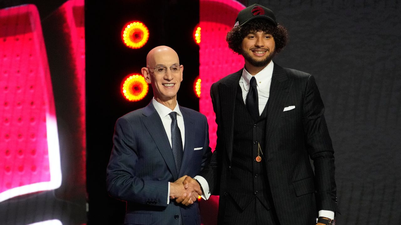 Raptors stick to identity, best player available with Allen Graves selection Raptors stick to identity, best player available with Allen Graves selection