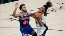 Knicks bench shines in 13th consecutive victory