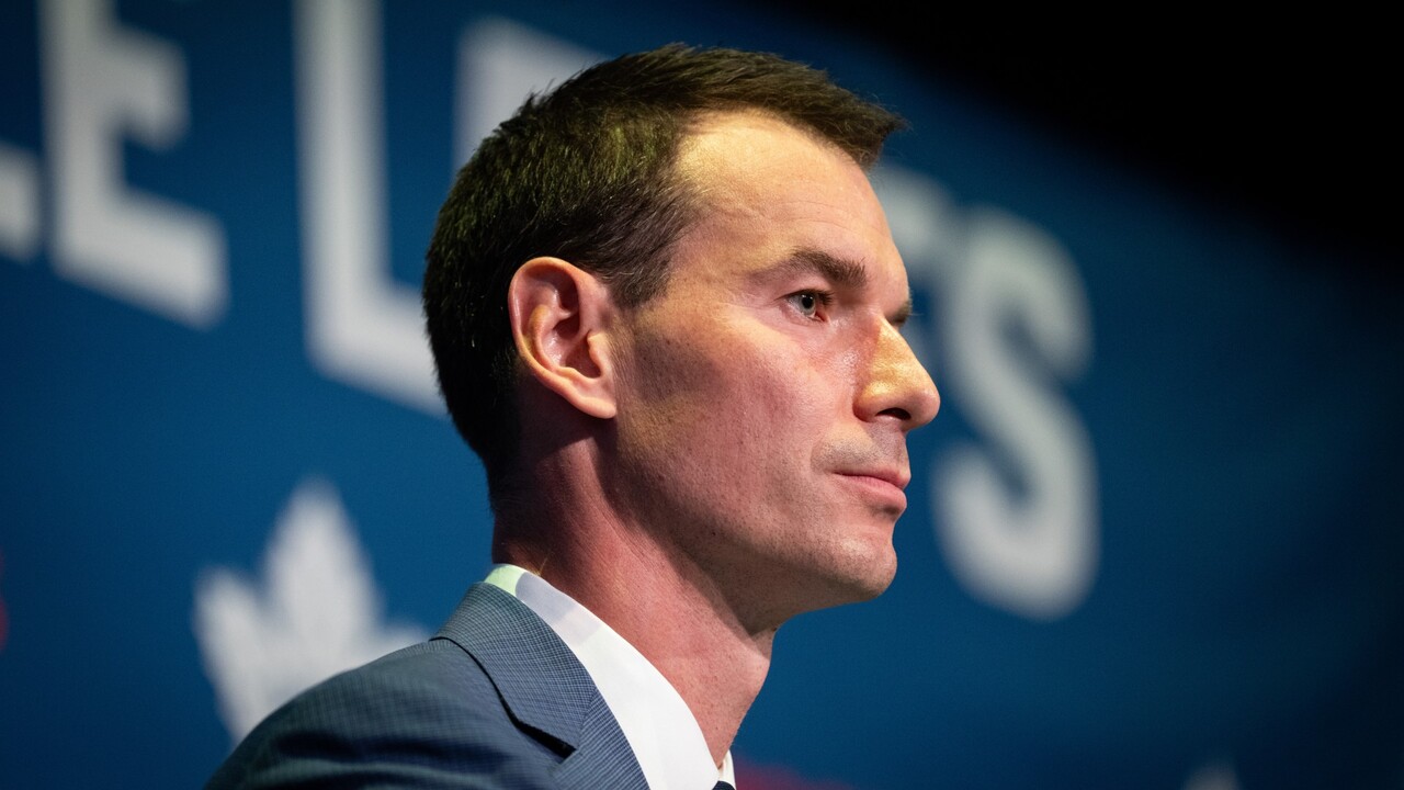 Maple Leafs värvar Bobrovsky – GM Chayka kommenterar hektisk free agency-dag
