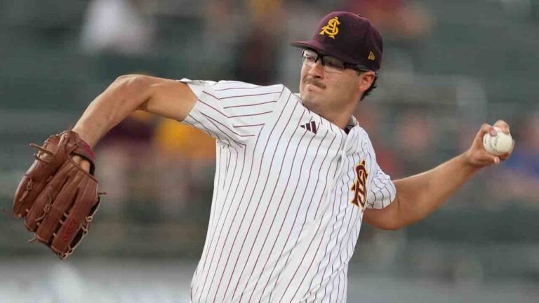 Arizona State pitcher Cole Carlon (14) during an NCAA baseball game against West Virginia on Friday, March 27, 2026, in Tempe, Ariz. (Rick Scuteri/AP)