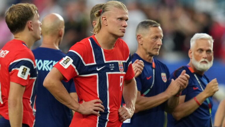 Norway's Erling Haaland reacts after the World Cup quarterfinal soccer match against England in Miami Gardens, Fla., Saturday, July 11, 2026. (AP Photo/Lynne Sladky)