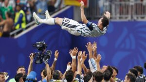 Argentina's Lionel Messi (10) is thrown in the air after the World Cup round of 16 soccer match between Argentina and Egypt in Atlanta, Tuesday, July 7, 2026. (AP Photo/Erik S. Lesser)