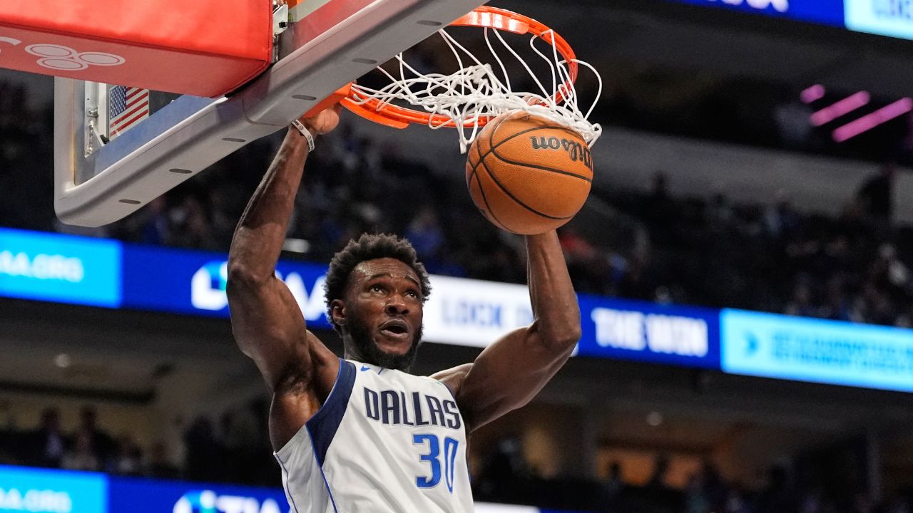 Report: Mavericks match Knicks’ offer sheet for Moussa Cisse Report: Mavericks match Knicks’ offer sheet for Moussa Cisse