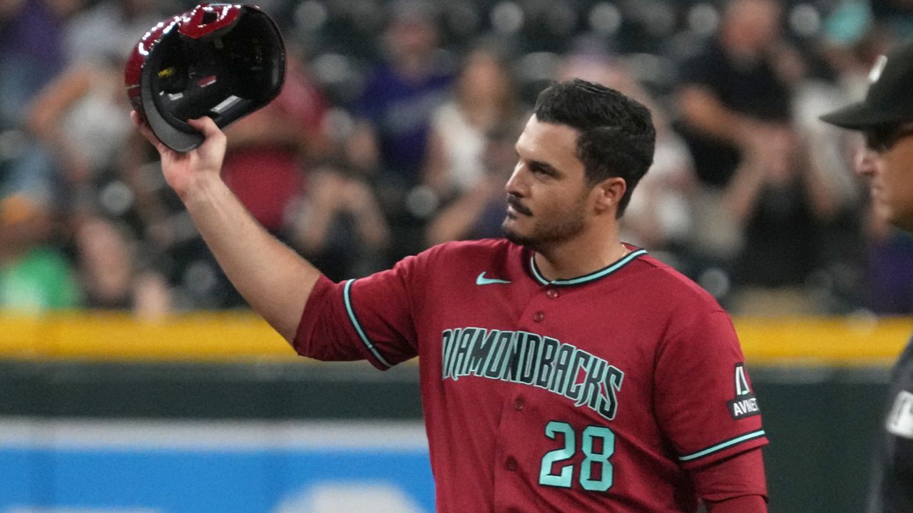 D-backs’ Nolan Arenado reaches 2,000 career hits with double vs. Athletics D-backs’ Nolan Arenado reaches 2,000 career hits with double vs. Athletics
