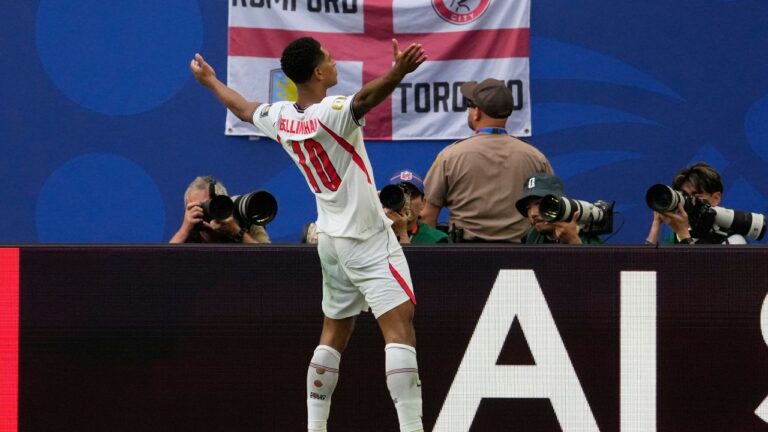 England's Jude Bellingham celebrates scoring his side's second goal during the World Cup quarterfinal soccer match between Norway and England in Miami Gardens, Fla., Saturday, July 11, 2026. (Chris Carlson/AP)