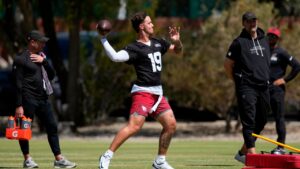 Carson Beck throws as he works out during the team's rookie minicamp, Friday, May 8, 2026, in Tempe, Ariz. (Ross D. Franklin/AP)