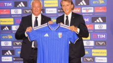 Italy coach Roberto Mancini apologizes three years after he left for Saudi Arabia