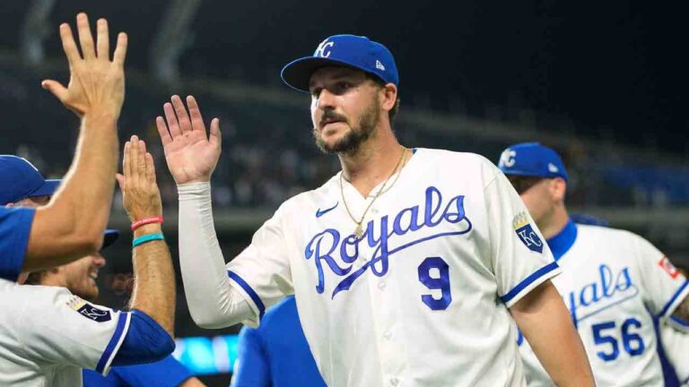 Kansas City Royals' Vinnie Pasquantino (9) celebrates with teammates after their baseball game against the San Francisco Giants, Tuesday, July 21, 2026, in Kansas City, Mo. (Charlie Riedel/AP)