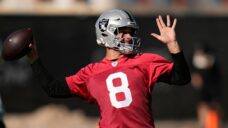 Raiders quarterback Kirk Cousins and Maxx Crosby scuffle in practice
