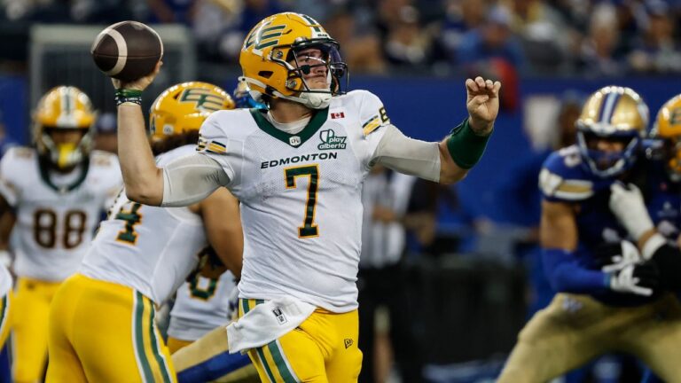 Edmonton Elks quarterback Cody Fajardo (7) throws against the Winnipeg Blue Bombers during second half CFL football action in Winnipeg on Thursday, June 25, 2026. (John Woods/THE CANADIAN PRESS)