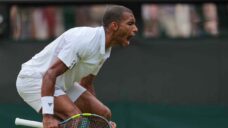 Canada’s Auger-Aliassime advances to quarterfinals at Wimbledon