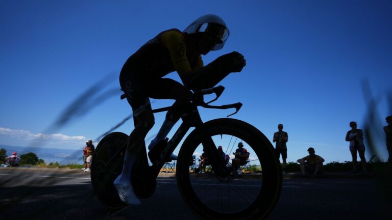 France's Hugo Page rides during the sixteenth stage of the Tour de France cycling race, an indivdual time-trial with start in Evian-Les-Bains and finish in Thonon-les-Bains, France, Tuesday, July 21, 2026. (Thibault Camus/AP Photo)